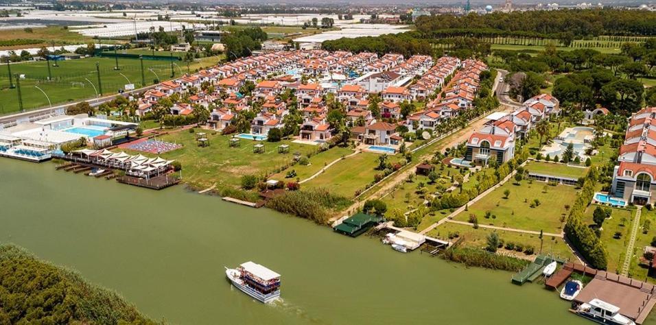 Fun&Sun River Villas With Amazing Landscape 5+1 Belek Exterior foto